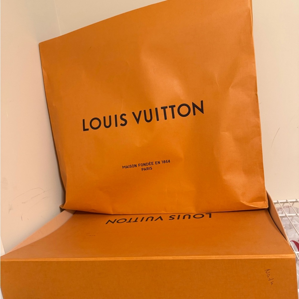 Louis Vuitton Neverfull GM in Brown Checkered Pattern - Picture 9 of 10